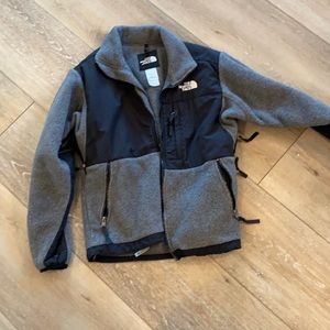 Women’s north face jacket